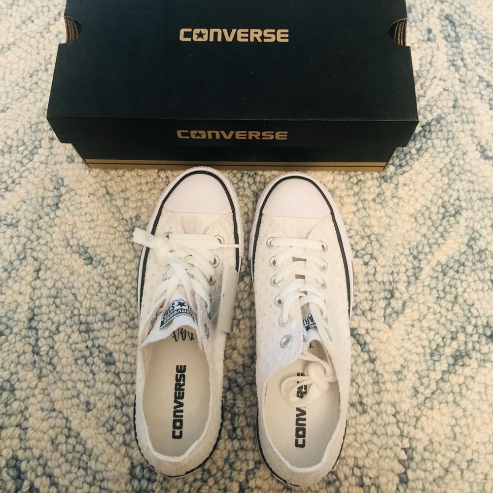 Brand new Converse Sneakers